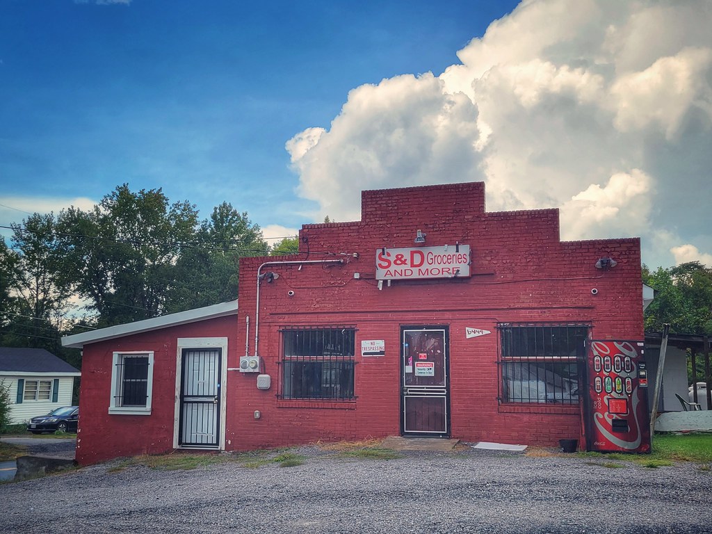 old grocery store in Danville, Virginia S&D Groceries & Mo… Flickr