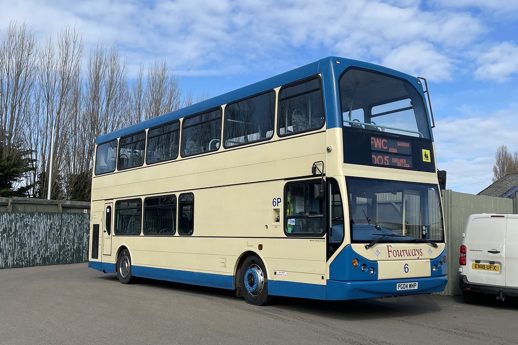 Fourways Coaches PG04 WHP E14 photography Flickr