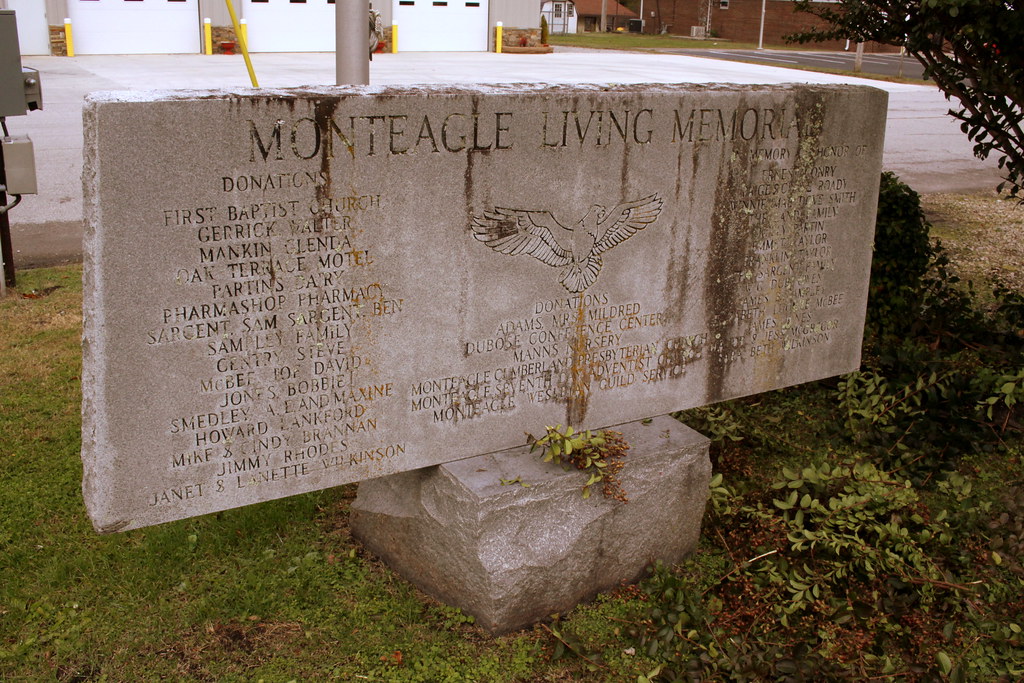 Monteagle Living Memorial Here's an undated memorial which… Flickr