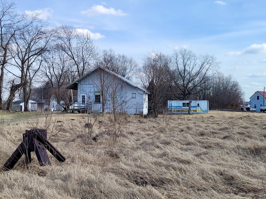 Cambridge City, Indiana Freight House This steel bumper st… Flickr