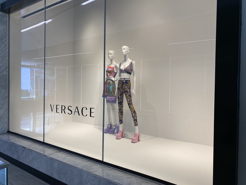 Versace Window Saks Fifth Avenue Brickell City Centre Flickr