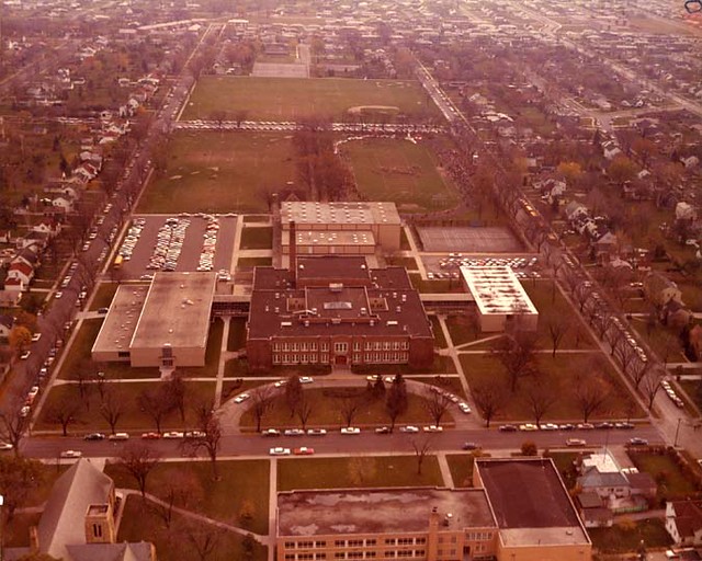 P60V158 Shattuck School circa 1970. Neenah Historical Society