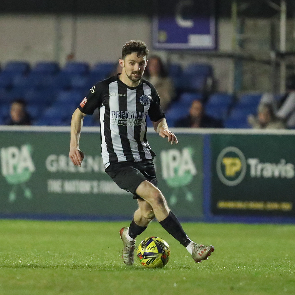 Farnborough FC and Dorchester Town FC Dorchester Town's As… Flickr