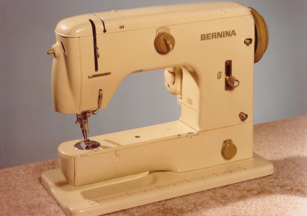 BERNINA_700_19641968 Images of vintage BERNINA sewing mac… Flickr