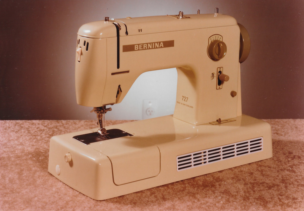 BERNINA_727 Images of vintage BERNINA sewing machine model… Flickr