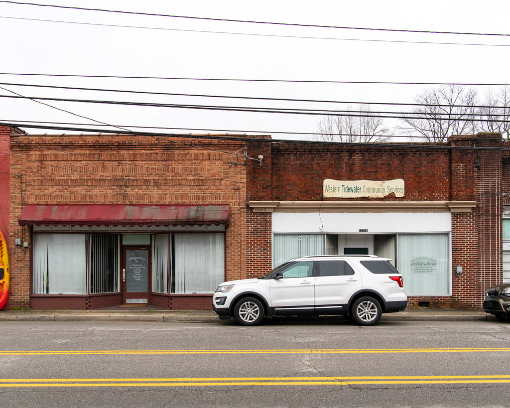 Courtand, Virginia Business District 4 The old business di… Flickr