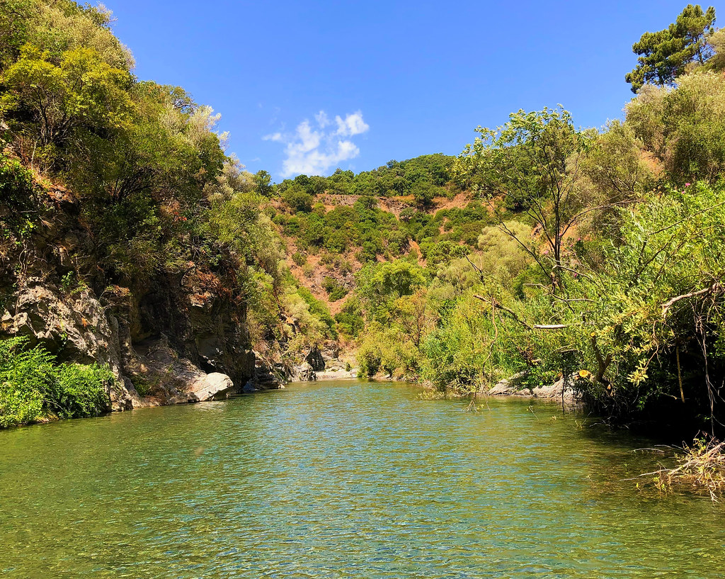 Arroyo_Hondo_Spain ..walking in the Arroyo Hondo from Vent… Flickr