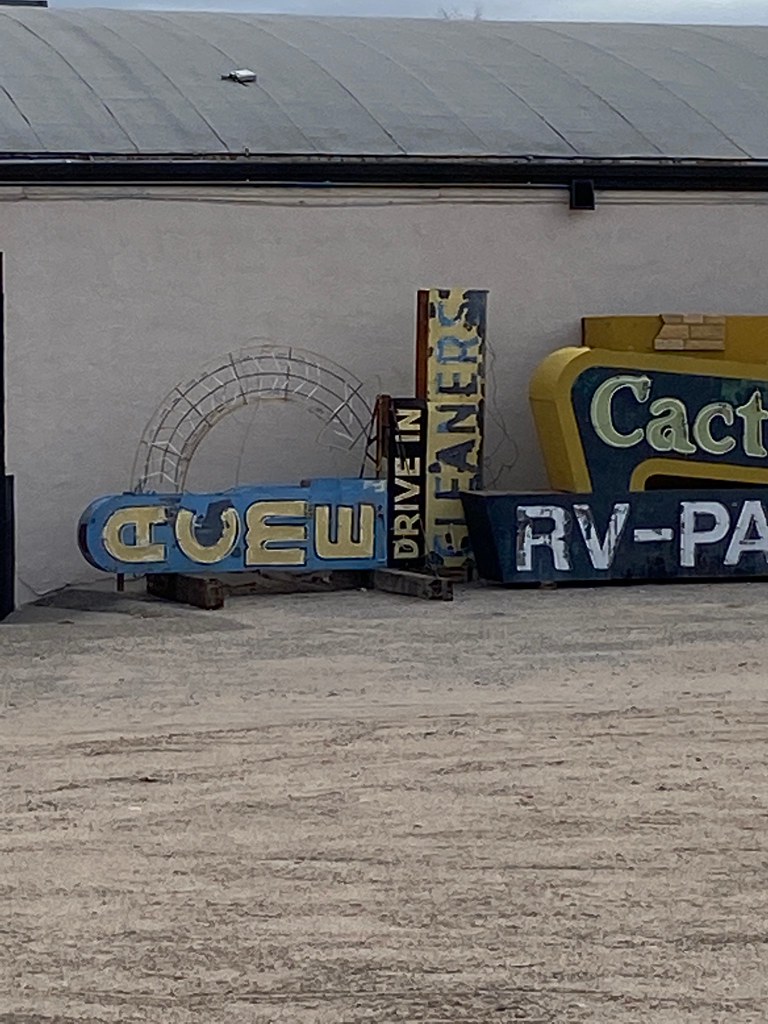 Glorieta Station Neon Park Neon sign collection of Carlos … Flickr