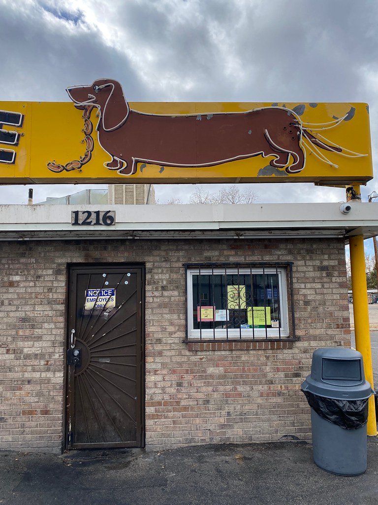 Dog House Drive In 1216 Central Ave NW, Albuquerque, NM jericl cat