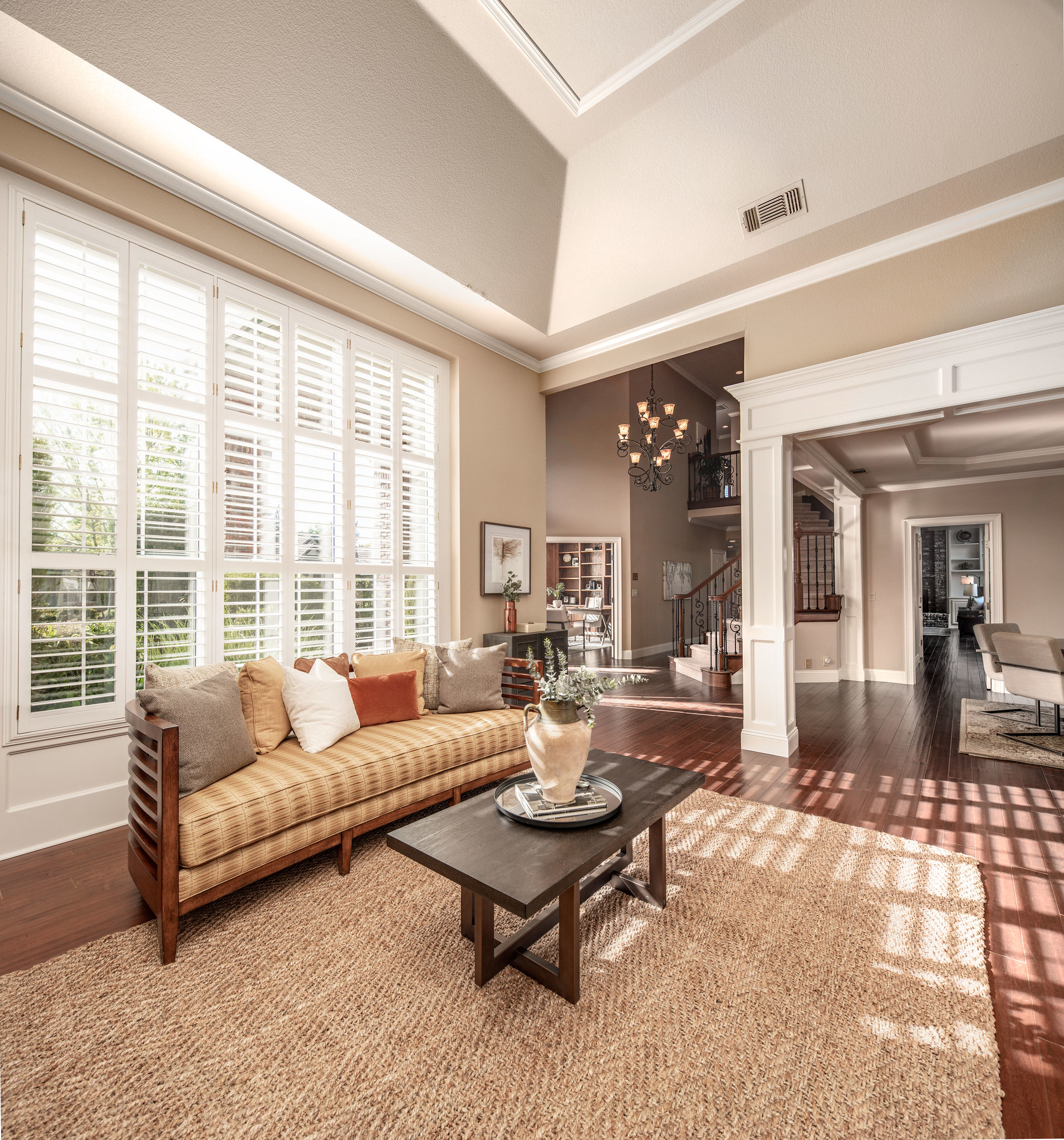 106 Englehart Dr Folsom BARNESMEDIA Real Estate Marketing