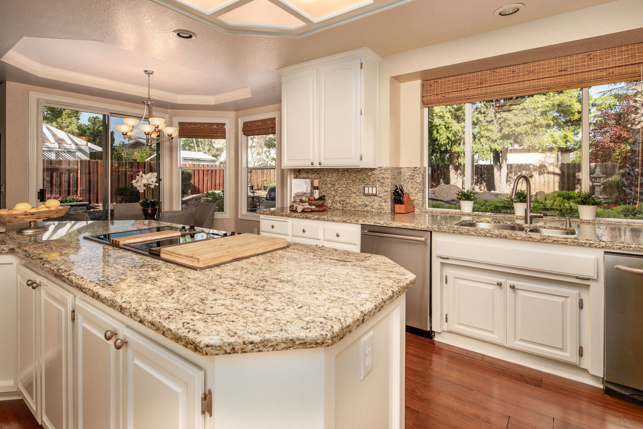 106 Englehart Dr Folsom BARNESMEDIA Real Estate Marketing