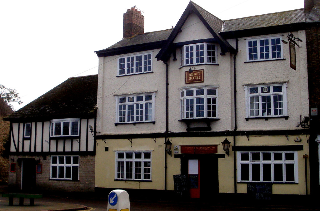 [107294] Crowland Abbey Hotel Abbey Hotel, 21 East Stree… Flickr