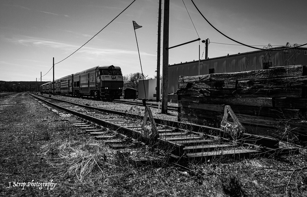 DropOff The End! Montauk, NY Joe Stroppel Flickr