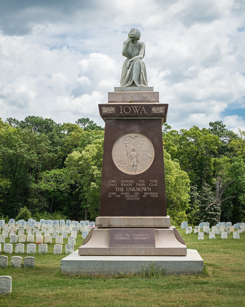 Iowa Iowa Monument at Andersonville National Cemetery in M… Flickr