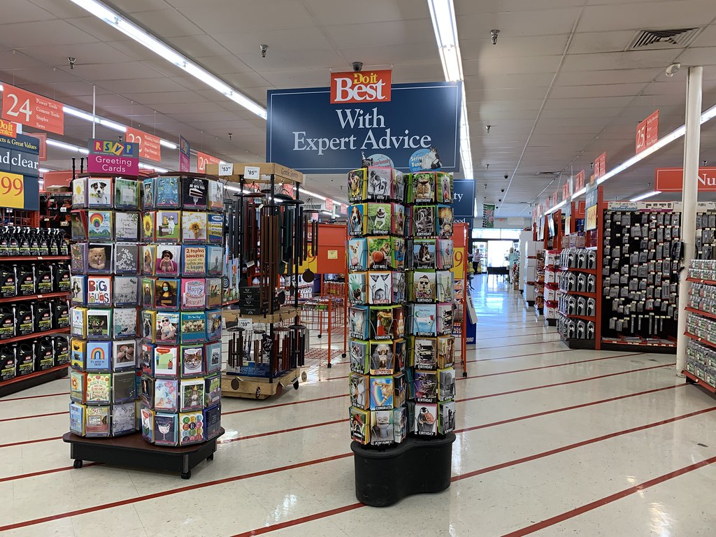 Taylor's Do It Center interior Taylor's Do It Center 475H… Flickr