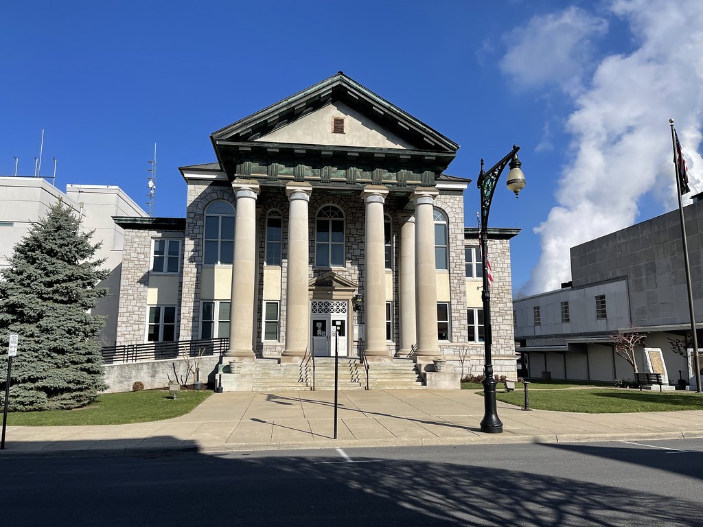 Alleghany County Courthouse in Covington, Virginia. Built … Flickr