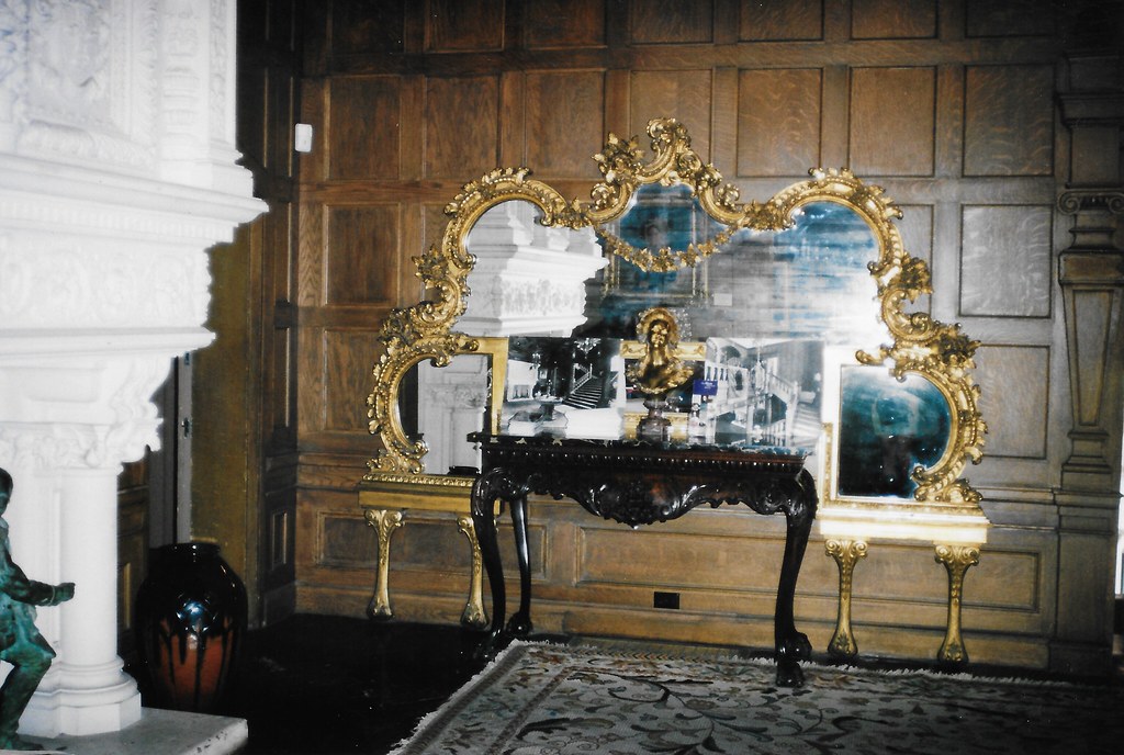 Kentucky Ohio Old Louisville, Kentucky Mirror Carvin… Flickr