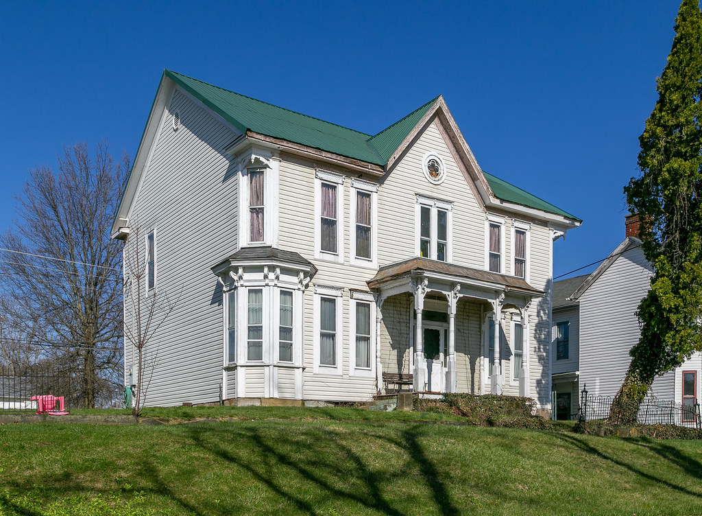Neaser House — Lewisville, Ohio Christopher Riley Flickr