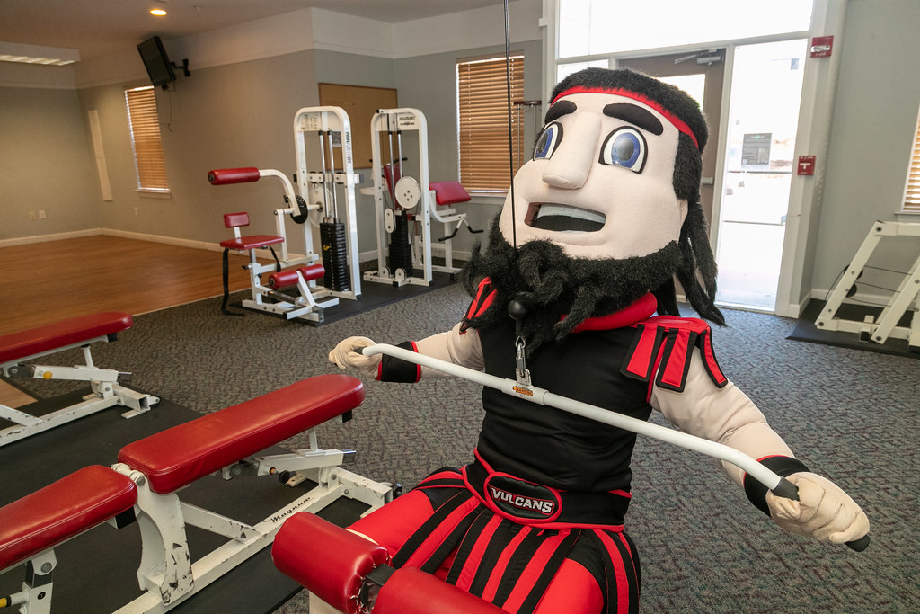 20220329_Cal_U_Vulcans_Mascot_Blaze_Vulcan_Village_0020 Flickr