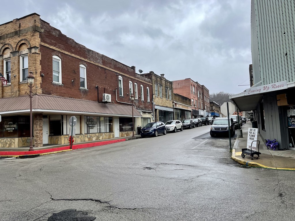 Downtown Harlan, Kentucky. | devtmefl | Flickr