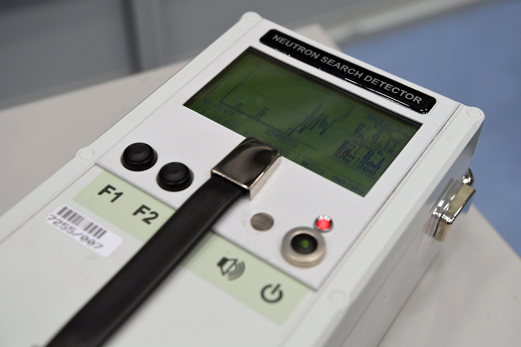 HHNM (Handheld Neutron Monitor) (03010966) a photo on Flickriver
