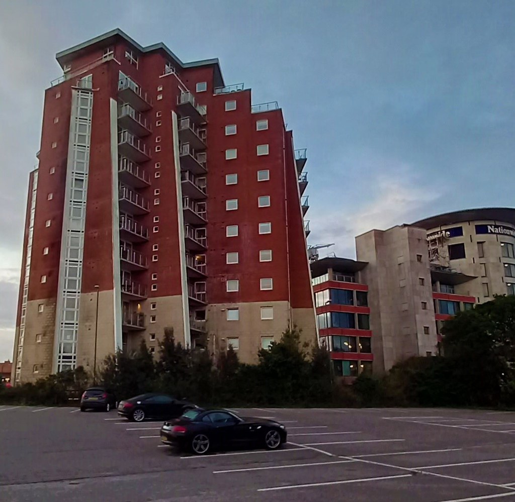 Richmond Gate from the Rear Carpark, Bournemouth Rear of N… Flickr