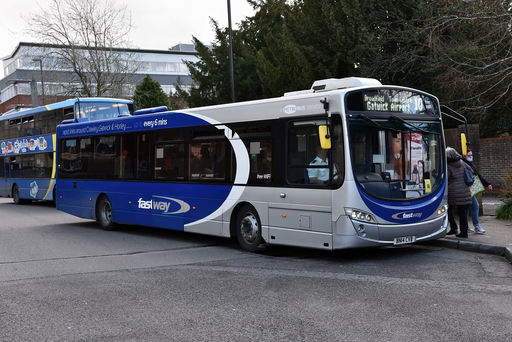 6013=BN14 CVB Metrobus Crawley bus station Richard Covey Flickr