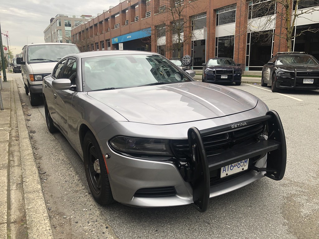 Vancouver police Dodge Charger Remi Grossman Flickr
