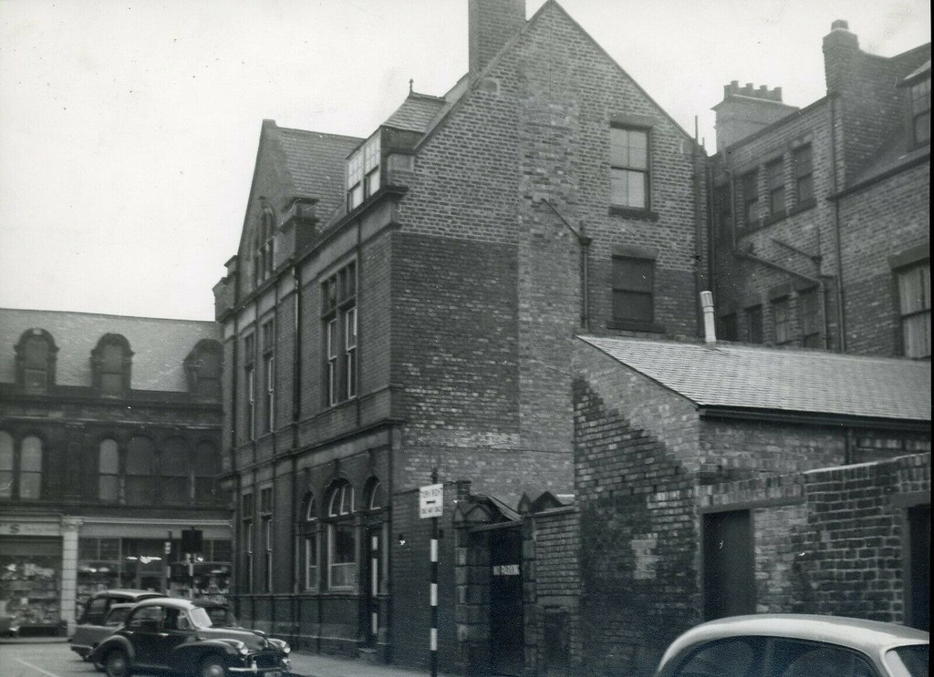 The Ben Lomond Hotel & Restaurant in Jarrow in 1961 Flickr