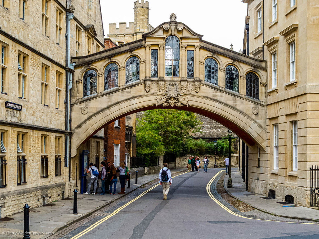 Hertford Bridge, Oxford Hertford Bridge (aka the Bridge of… Flickr