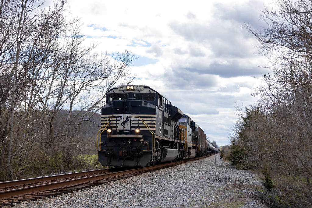 B68104 NS 1057 East at Stapleton, VA RCBphotography Flickr
