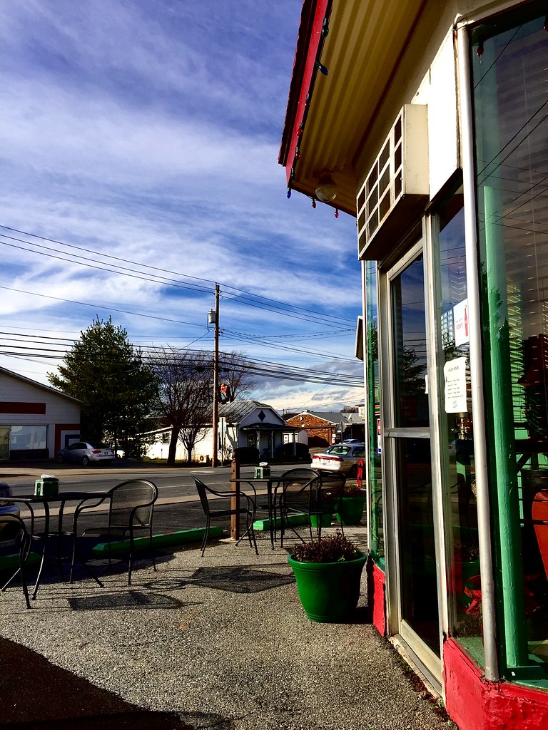 New Years Eve lunch Ranson WV, December 31, 2015 Art Reid Flickr
