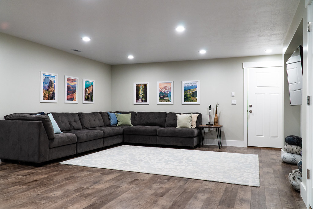 farmingtonhomefamilyroom1 Copper Creek Basements Flickr