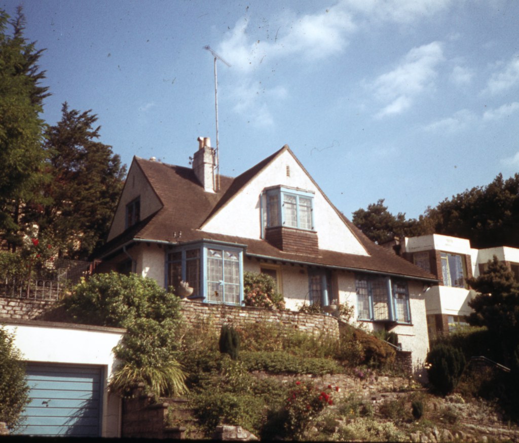 Bourne Bank, Bourne Avenue, Bournemouth, Dorset Designed b… Flickr