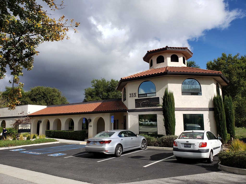 Dark Cloud Over Posada Lane Medical Buildings in Templeton… Flickr
