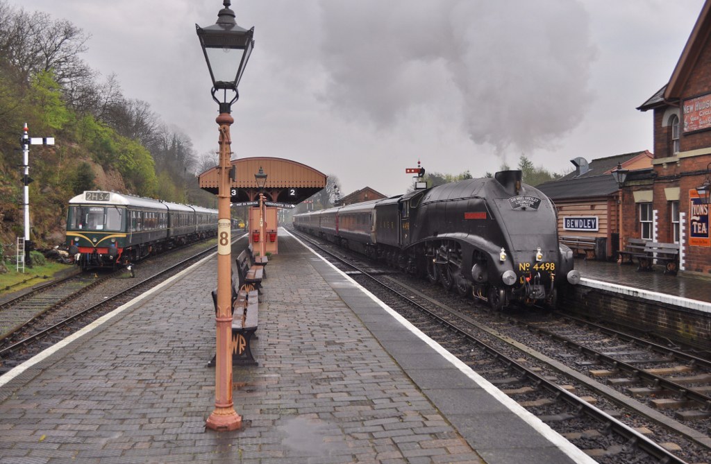 4498 Sir Nigel Gresley on test at the Severn Valley Railwa… Flickr