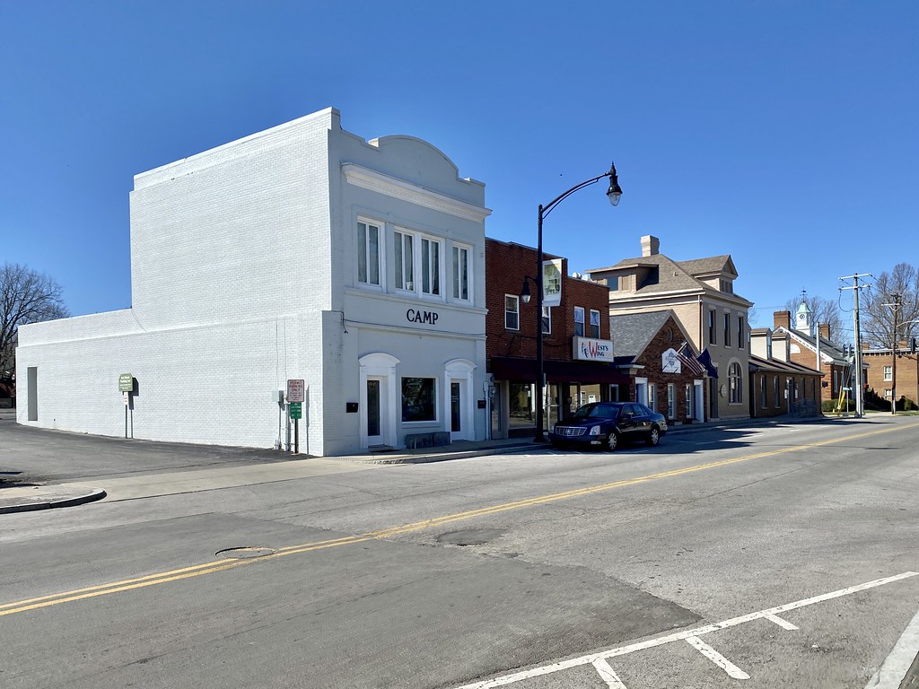 3rd Street, Danville, KY Built in the 20th Century, these … Flickr