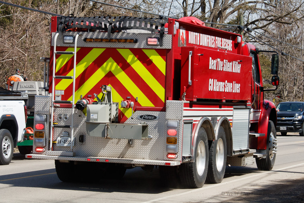 North Dumfries Fire Rescue Tanker 73 (2) Arriving on scene… Flickr