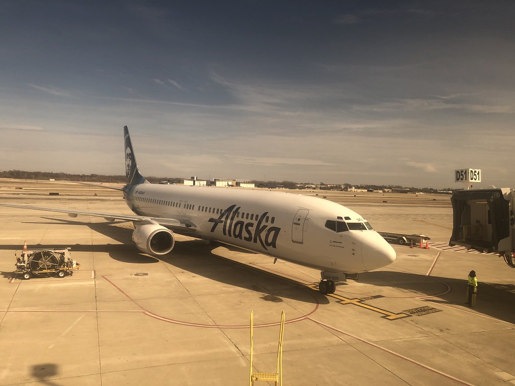 Alaska Airlines 737900 302, flight 366, MKE to SEA. Milwa… Flickr