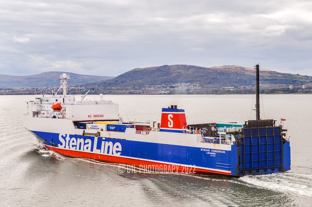 Stena hibernia Stena Hibernia in Belfast Lough inbound fro… Flickr