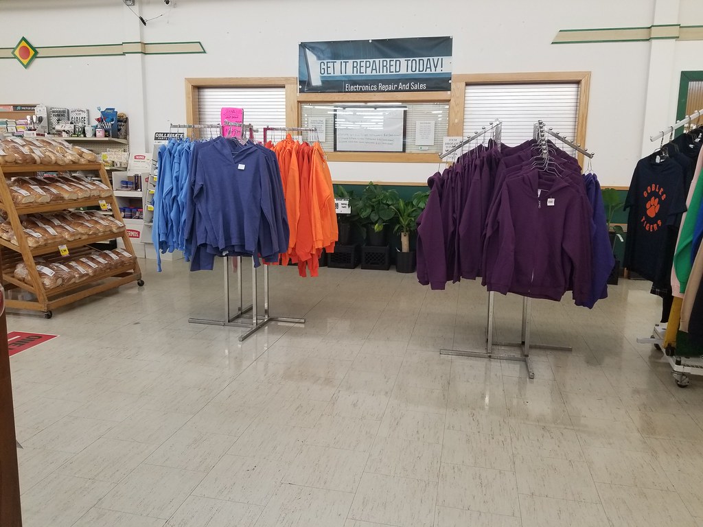 Village Market S. State Street, Gobles Gobles, Michigan … Flickr