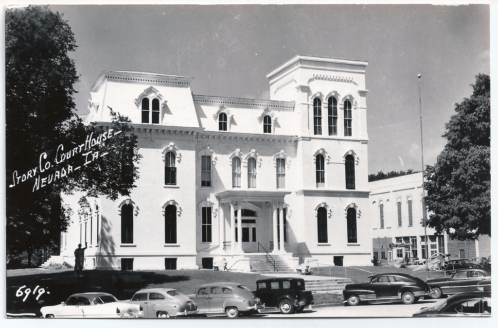 Nevada, Iowa, Story County, Courthouse photolibrarian Flickr