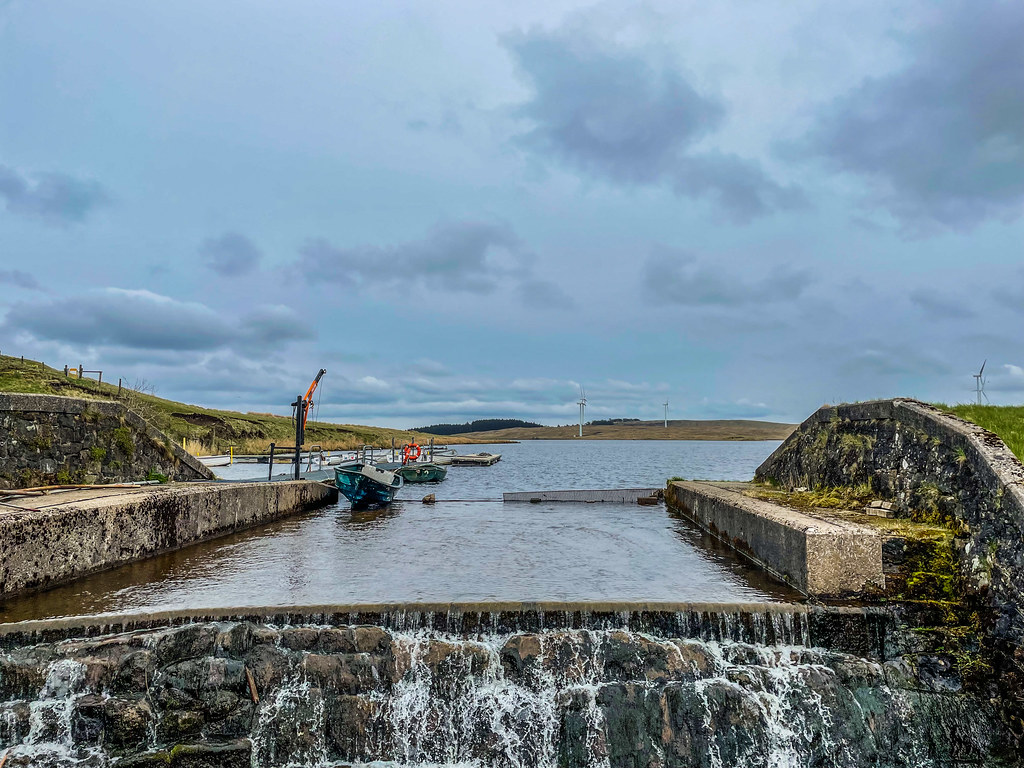 Harelaw Fisheries Neilston, East Renfrewshire (April 2022)… AJC2911