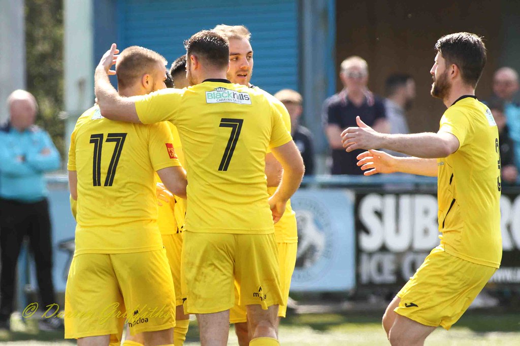 150422_SM_1679 15.04.22 Cambrian & Clydach Vale BGC v P… Flickr