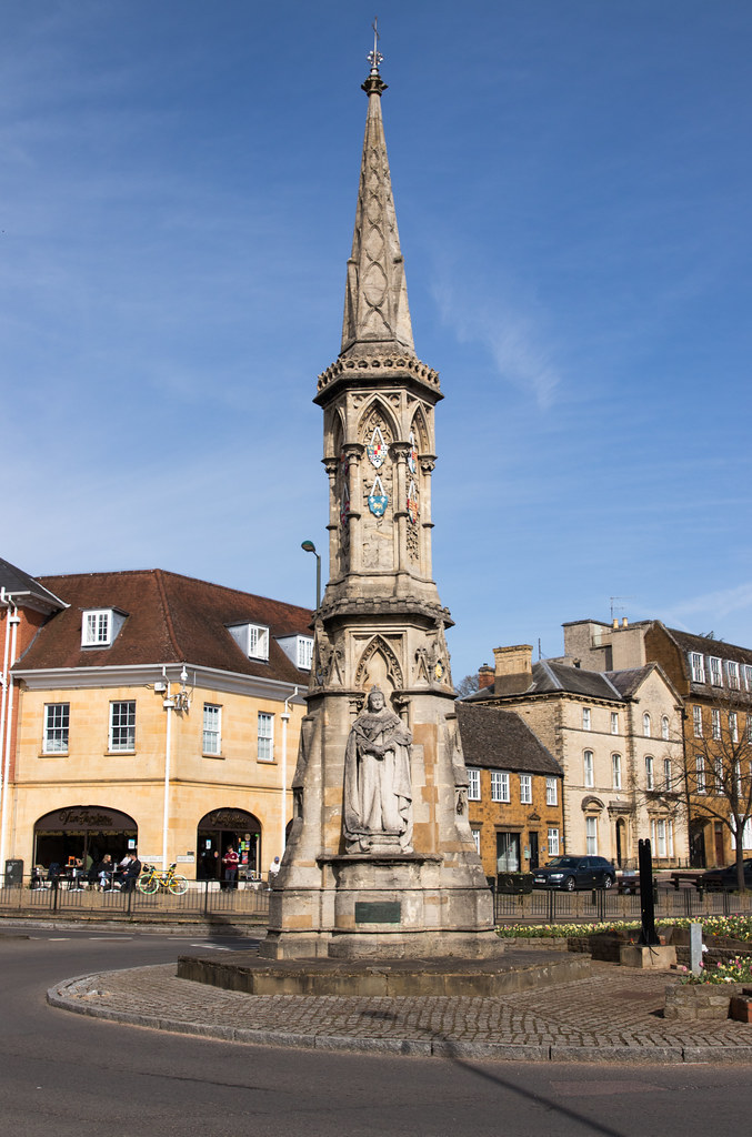 Banbury Cross Not one of the three original Banbury crosse… Flickr