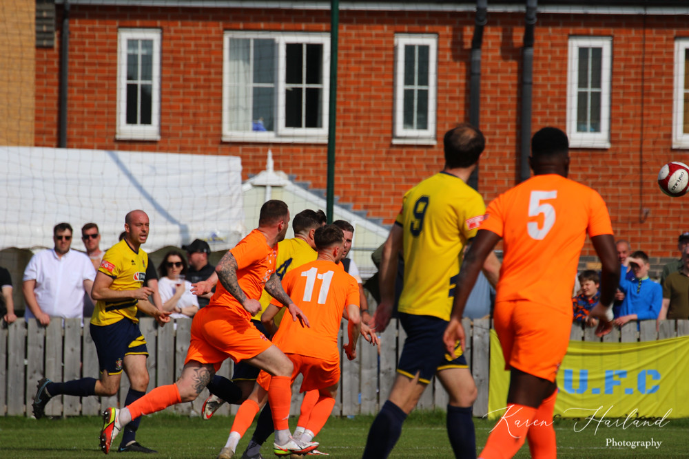 2J2A0074 Markse Utd v Liversedge FC 16.4.22 Karen Harland Flickr