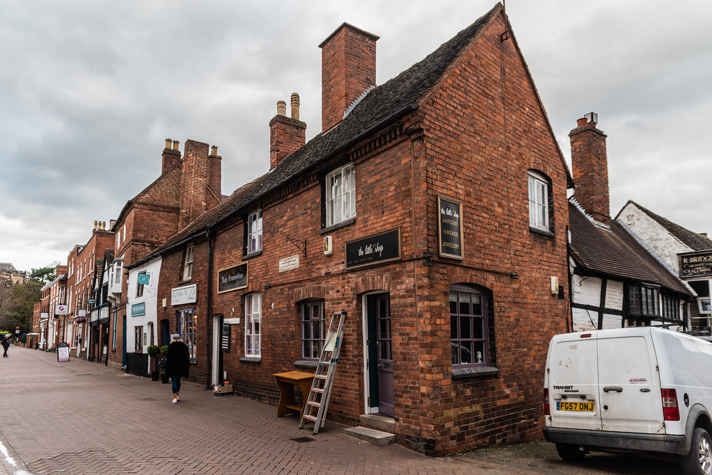 Lichfield 10, 10A & 10B Dam Street Le Monde1 Flickr