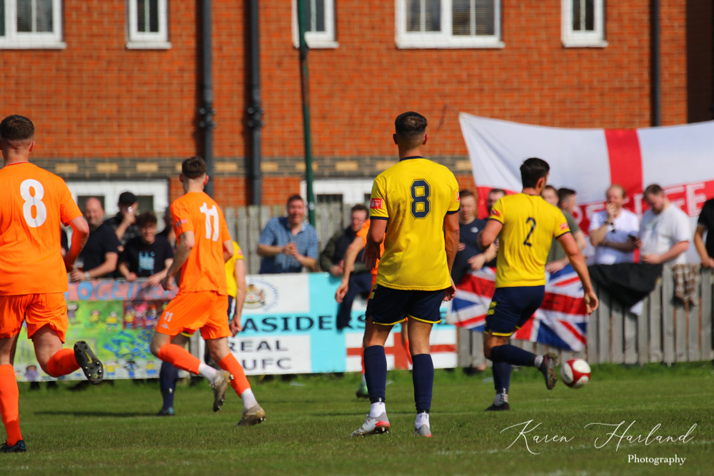 2J2A0079 Markse Utd v Liversedge FC 16.4.22 Karen Harland Flickr