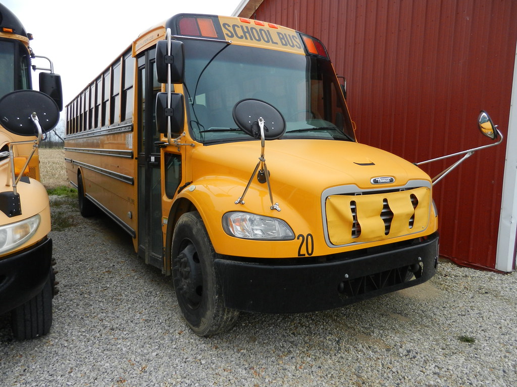 Westfall Local School District 20 Bus lot Williamsport, … Flickr