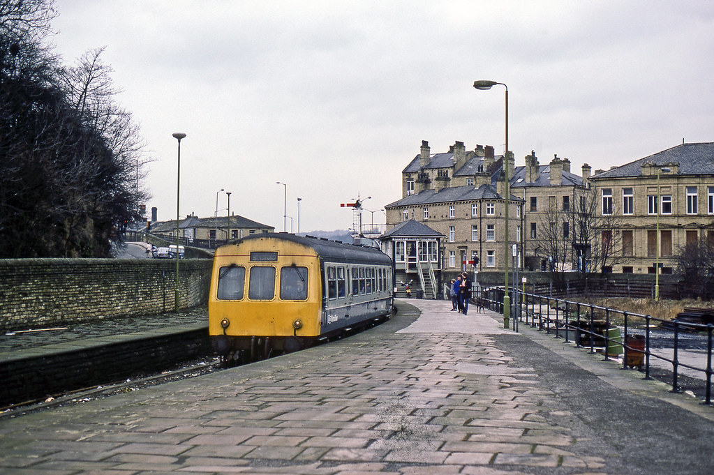 Shipley, West Yorkshire, February 1987 The 1333 Keighley … Flickr
